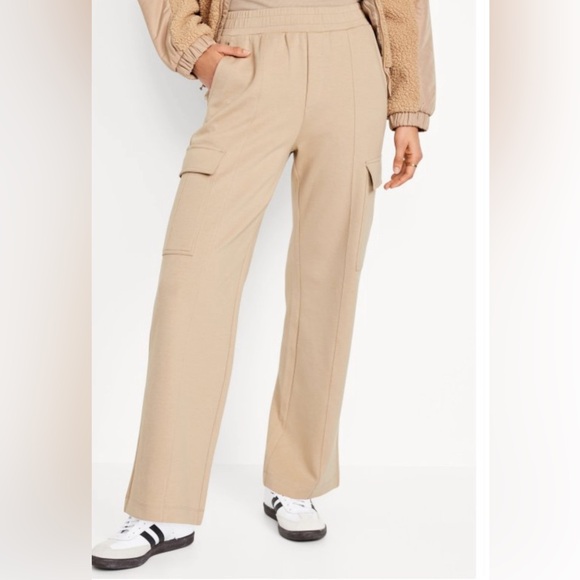 High-Waisted Dynamic Fleece Cargo Trouser Pants - Picture 4 of 6